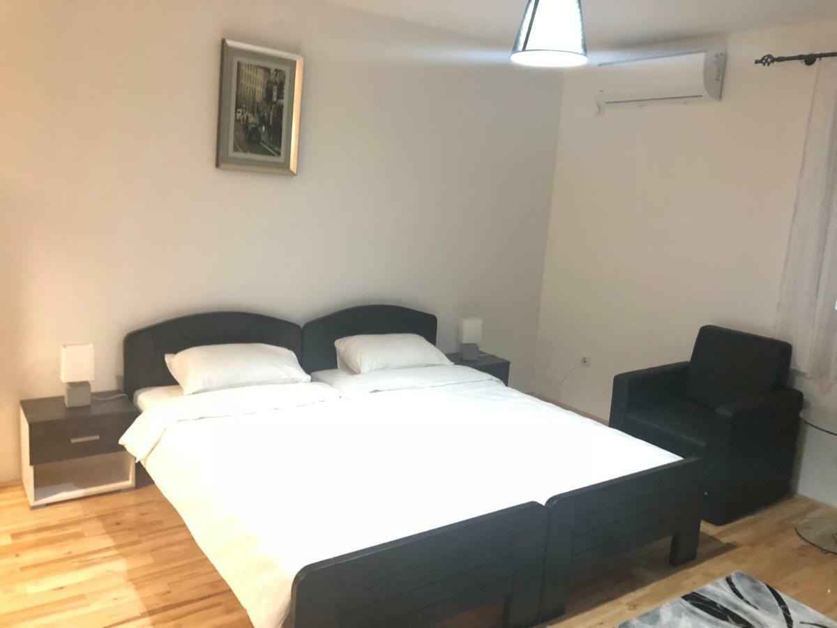 Airport Rest Apartments Belgrade Luaran gambar