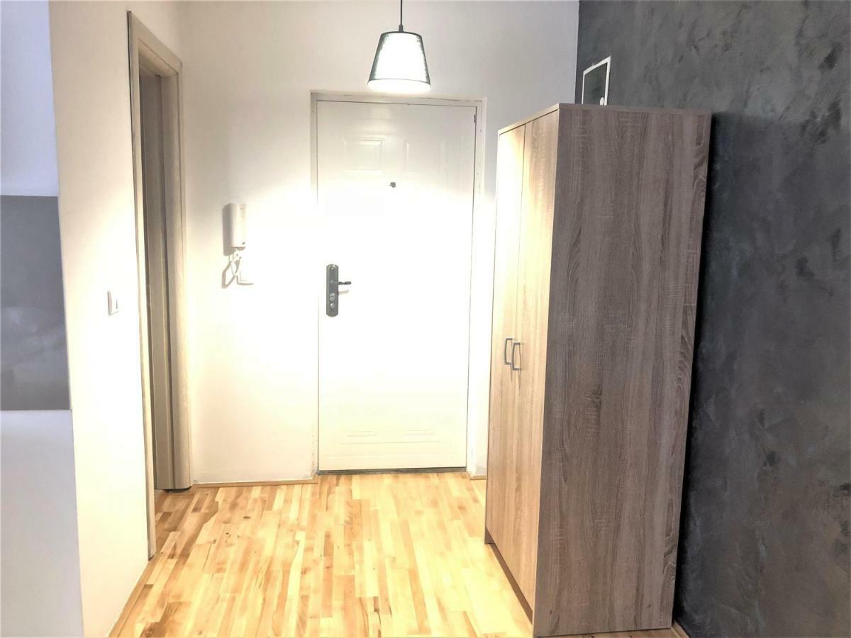 Airport Rest Apartments Belgrade Luaran gambar