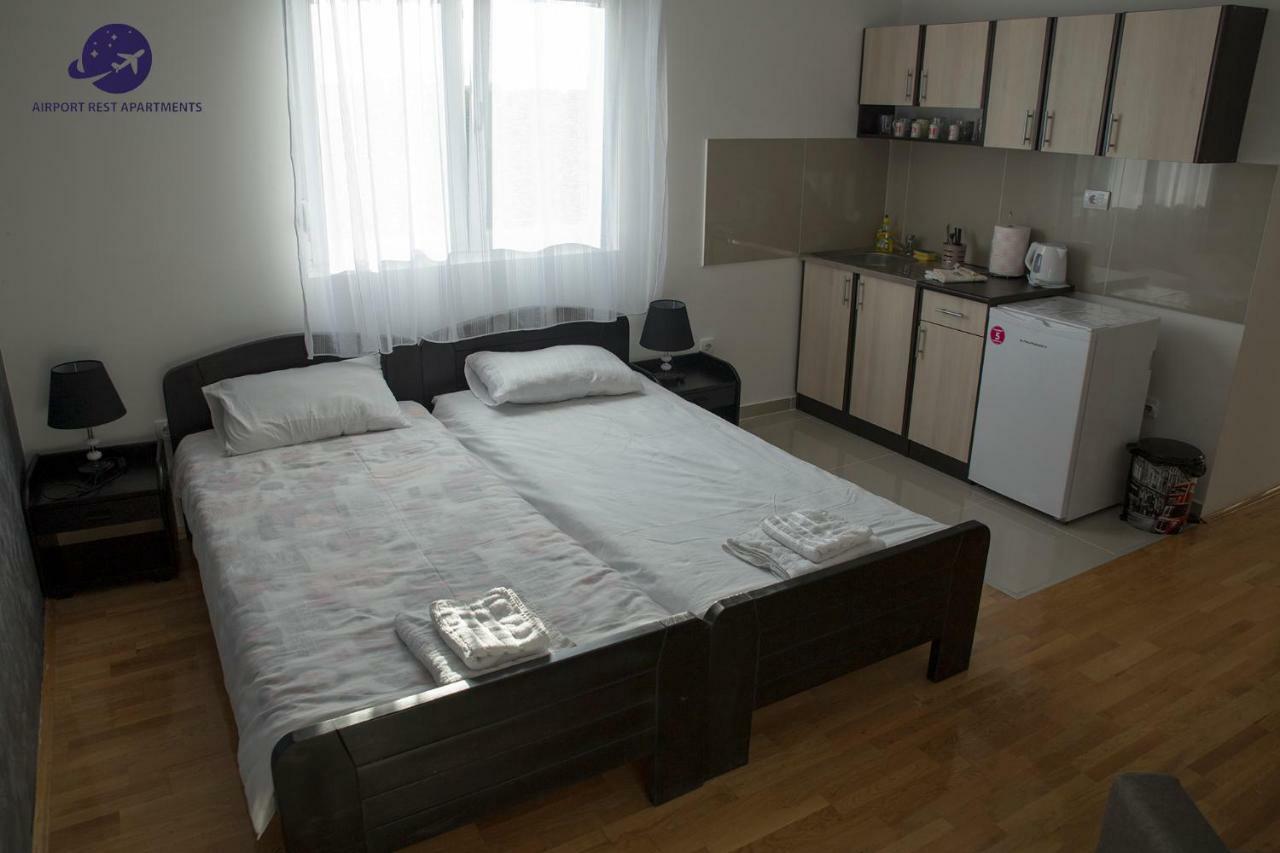 Airport Rest Apartments Belgrade Luaran gambar