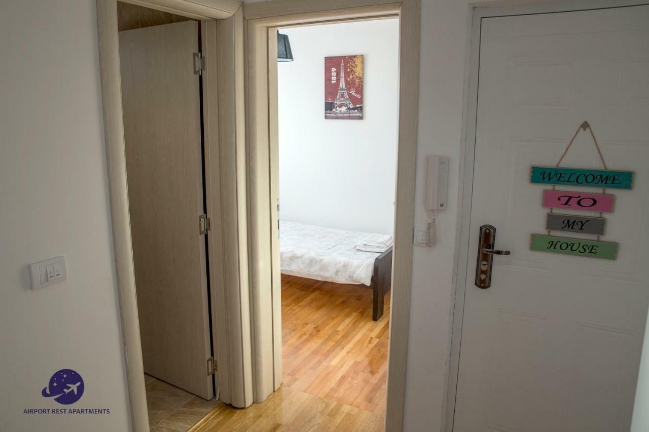 Airport Rest Apartments Belgrade Luaran gambar
