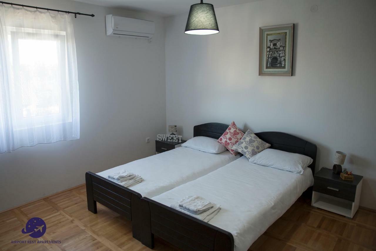 Airport Rest Apartments Belgrade Luaran gambar
